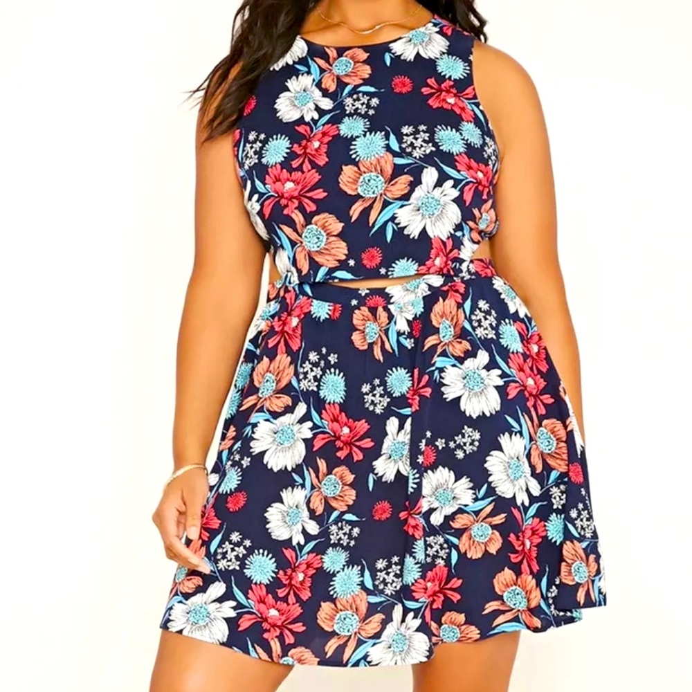Plus Size Navy Blue Floral Dress
